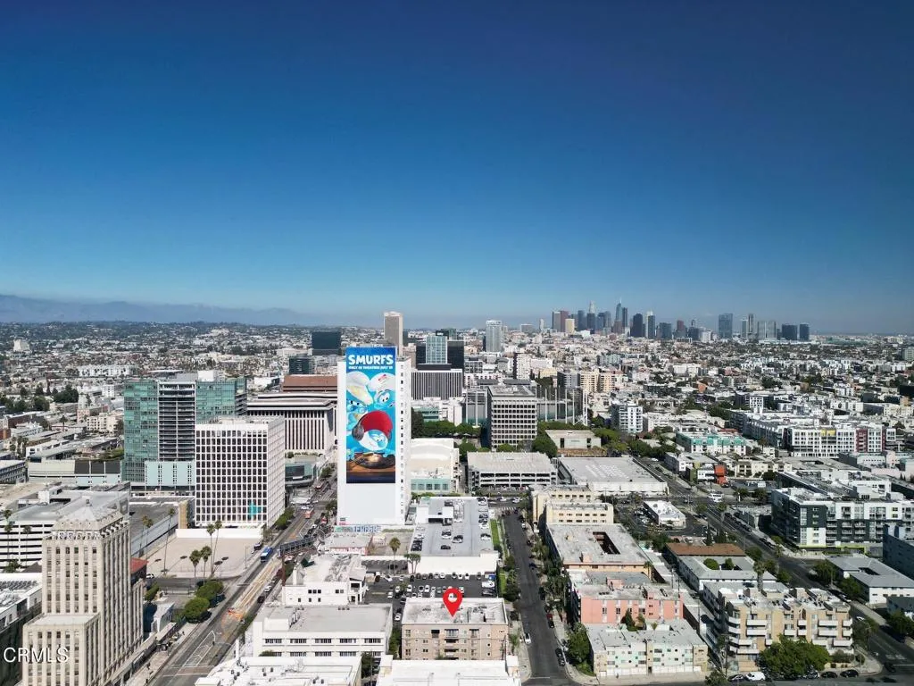 3855 Ingraham Street 204, Los Angeles, California 90005 home-pic-26